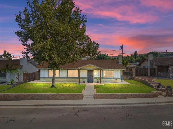 409 Sunset Ln, Taft, CA 93268