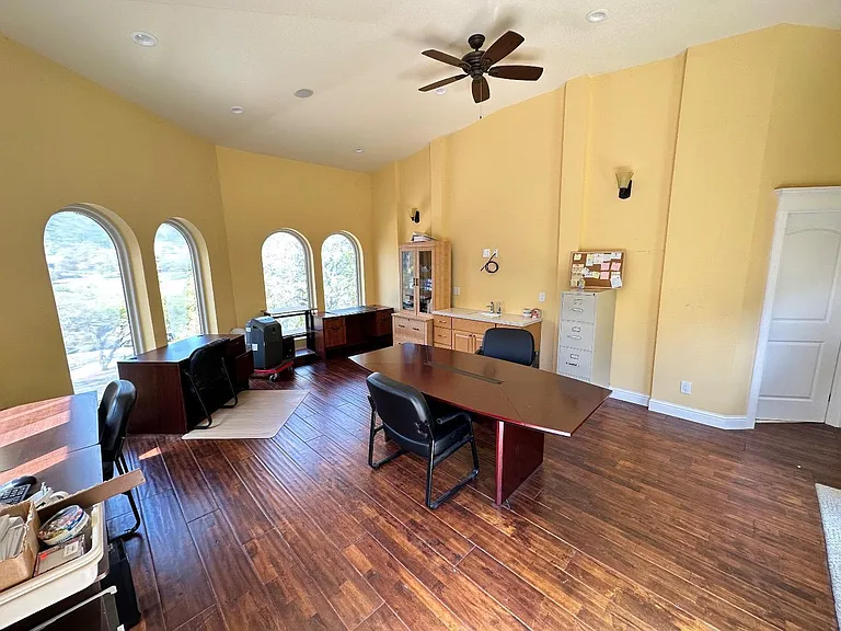 734 Bridle Ridge Ct — Photo 12