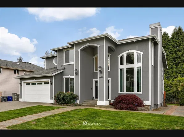 919 SW 122nd St, Burien, WA 98146