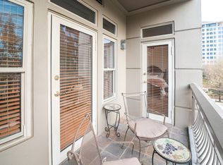 3334 Peachtree Rd NE APT 105, Atlanta, GA 30326