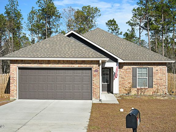3rd image of 11631 Caroline Ct