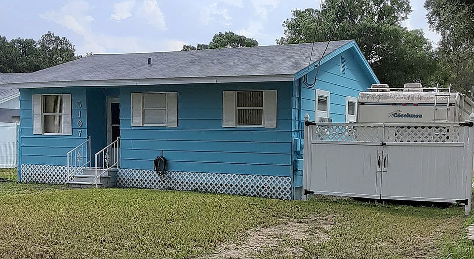 NEWLY REPAINTED IN 2021