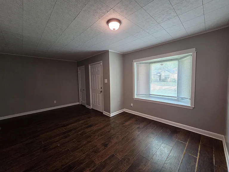 3447 Dunn Rd — Photo 8