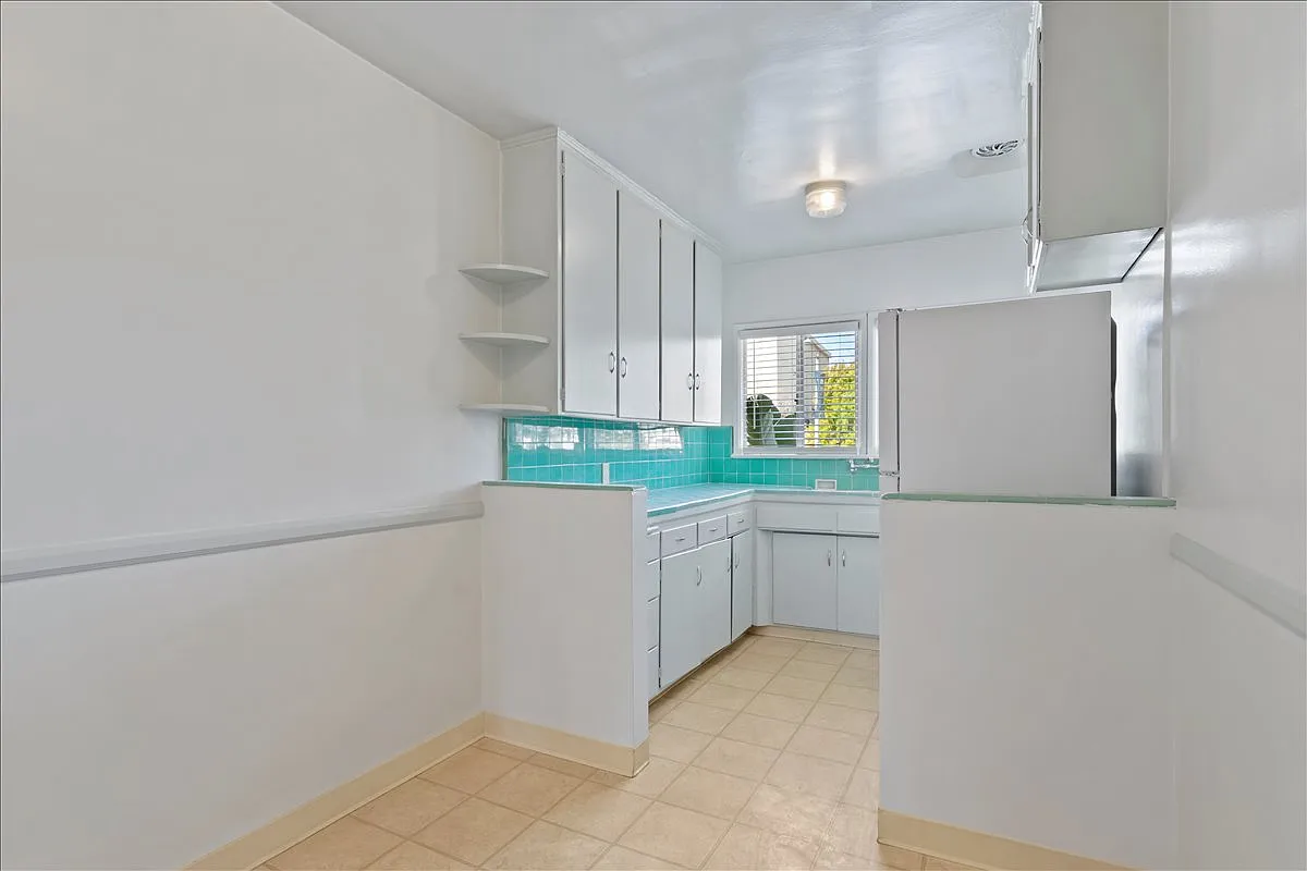 Building Photo - 1406 S Spaulding Ave #6