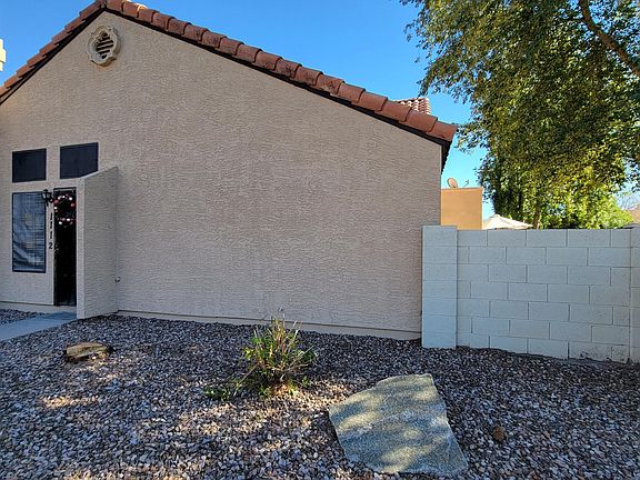 2nd image of 921 W University Drive #1112