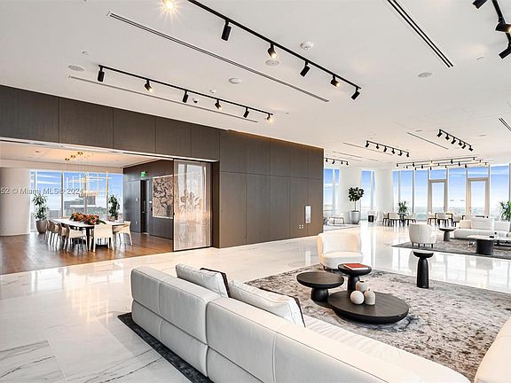 2nd image of 30 SE 1st Ave #1