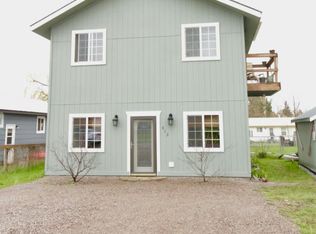 812 11th St W, Columbia Falls, MT 59912