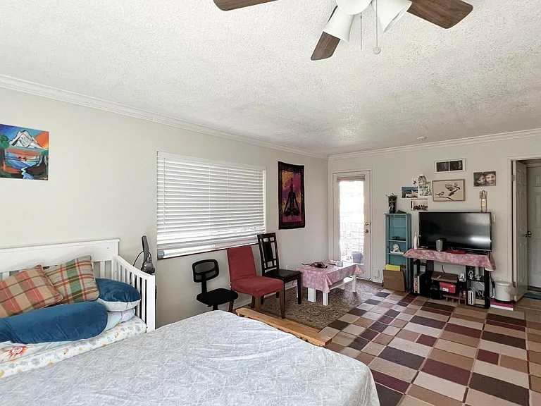 7525 Charmant Dr #110 — Photo 11