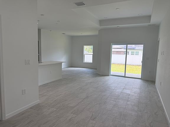 3rd image of 2964 Wells Ave