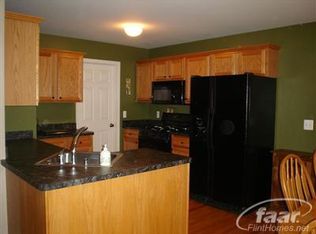 149 Olde Mill Pointe, Linden, MI 48451