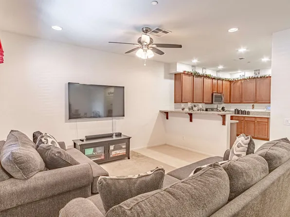 1635 Santa Alexia Ave Unit 4, Chula Vista, CA 91913