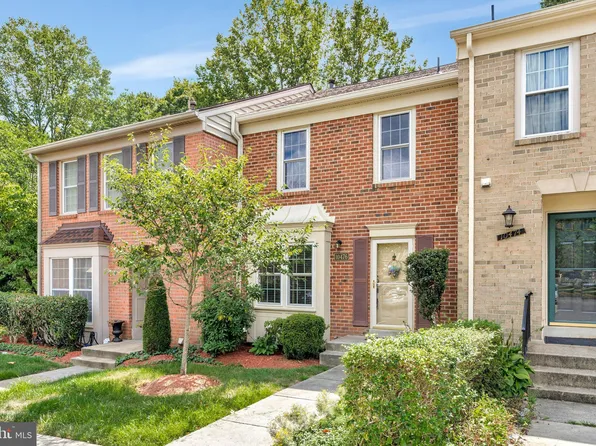 10476 Malone Ct, Fairfax, VA 22032