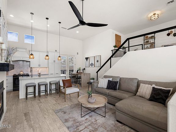 2nd image of 15221 N CLUBGATE Drive #2064