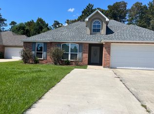 23785 Sandlewood Ct, Denham Springs, LA 70726