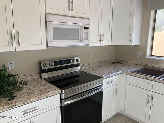 2nd image of 15818 N 25th St Unit 105
