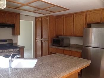 1st image of 6659 Foxwood Ct