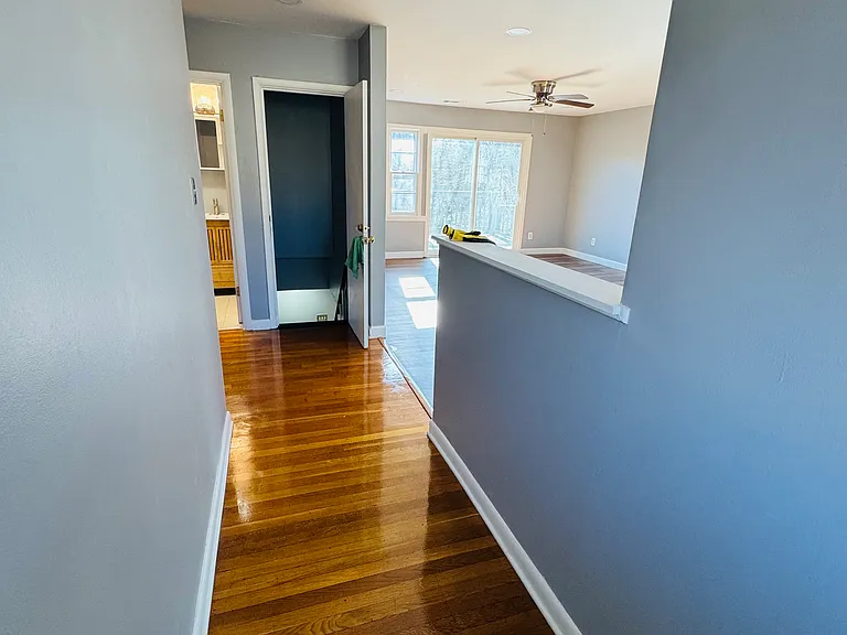 8000 Livingston Dr — Photo 10