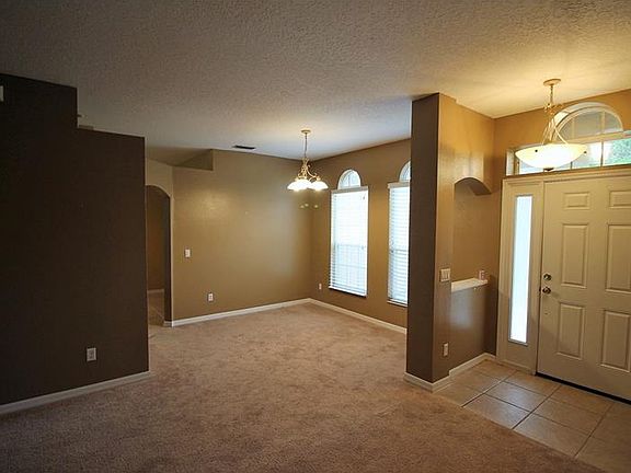 5th image of 10031 Marsh Pine Cir