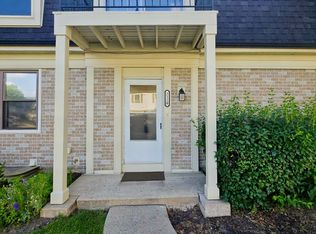 2120 N Ginger Cir UNIT 18D, Palatine, IL 60074