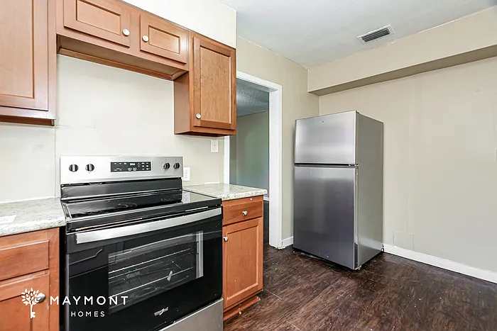 5610 Perry St — Photo 7