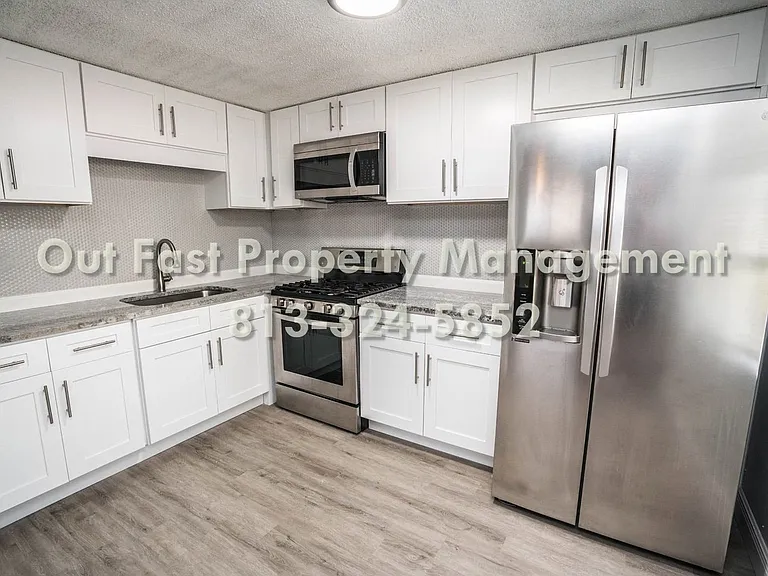 2323 12th St S #1 — Photo 10