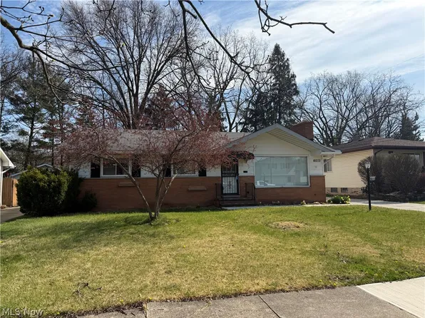 10272 N Church Dr, Parma Heights, OH 44130