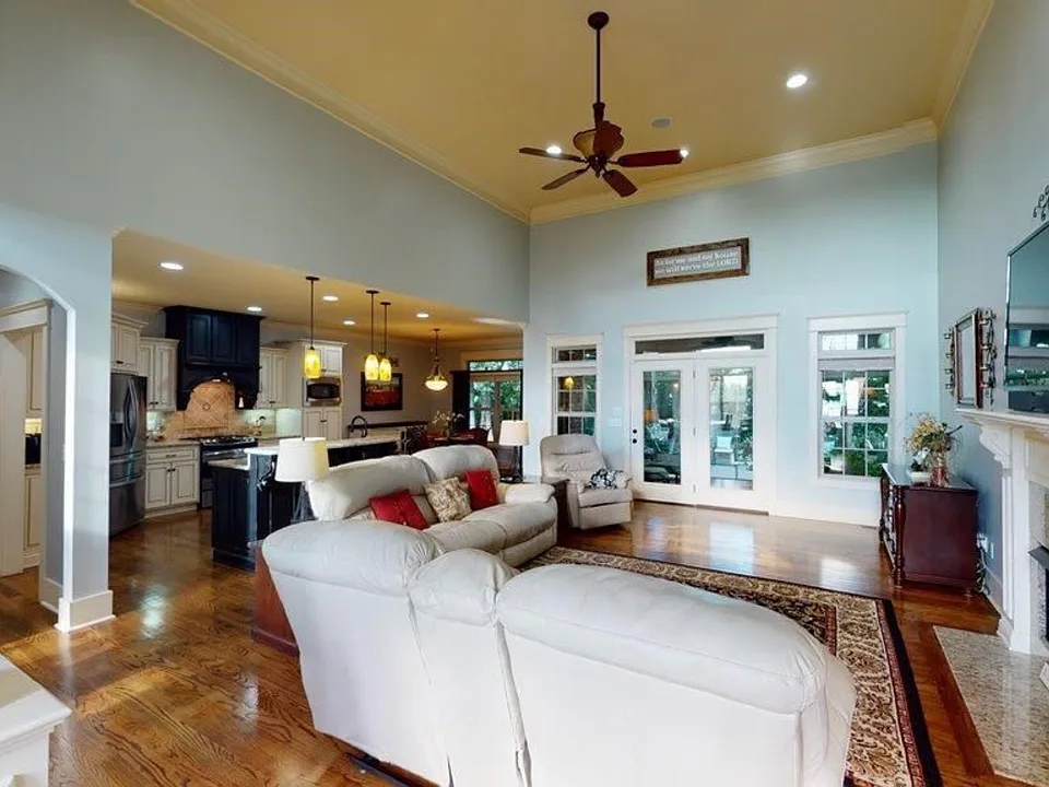 154 Grand Teton Way