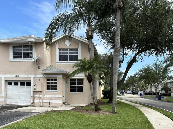 12151 SW 51st Place #12151, Cooper City, FL 33330