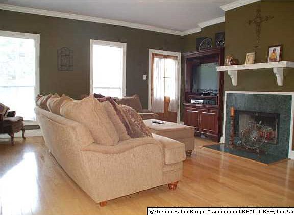5th image of 17214 Northlake Dr