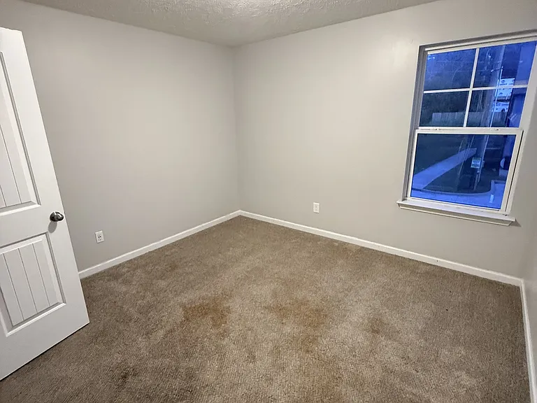 400 Rick McCormick Dr — Photo 23