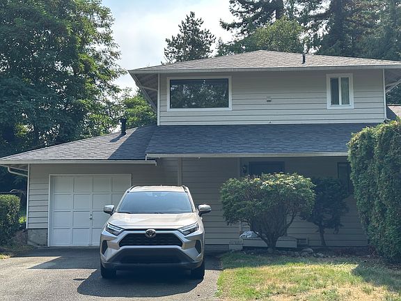 2nd image of 12713 NE 83rd Ct #A