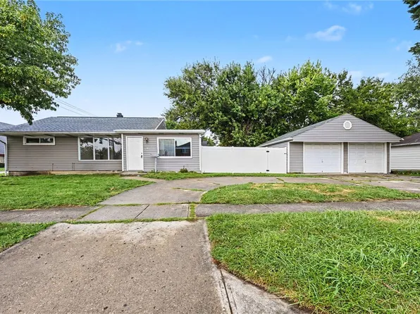 2151 S Smithville Rd, Kettering, OH 45420