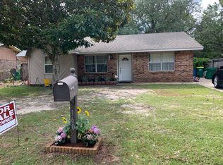 1605 S 11th St, Ocean Springs, MS 39564