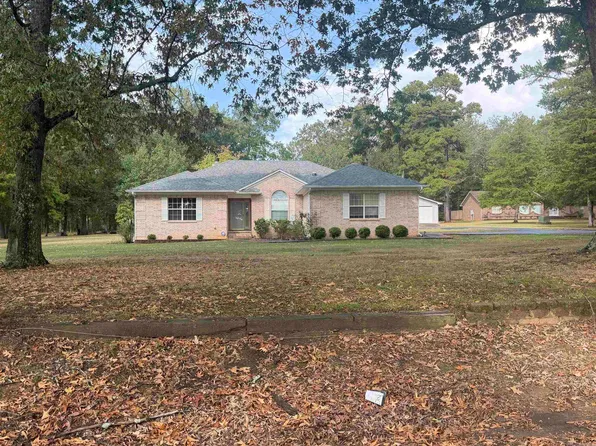 240 Besancon Rd, Cabot, AR 72023