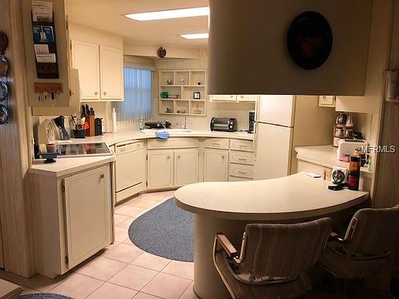 3rd image of 54 Palm Forest Dr #54