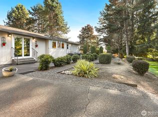 922 240th Pl SW, Bothell, WA 98021
