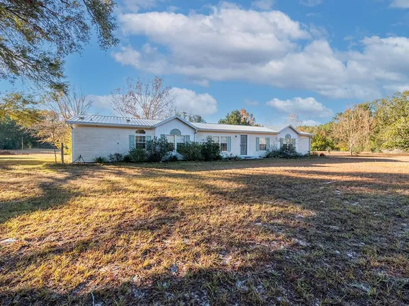 5669 SW 40th St, Bell, FL 32619