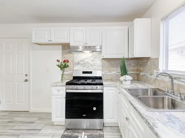 6829 Cherrywood Cir, Sacramento, CA 95823