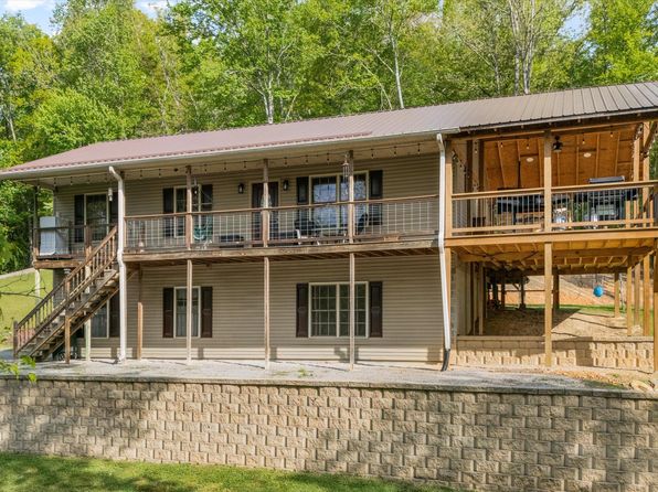 1439 Coalhill Rd, Harriman, TN 37748