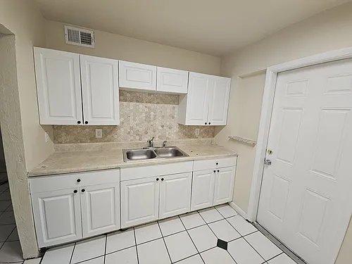 21299 Coulton Ave #1 Photo 1
