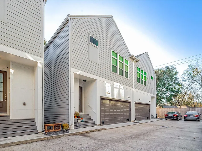 6021 Cypress St — Photo 2
