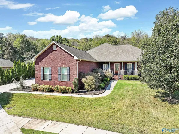 12702 Oak South SW, Huntsville, AL 35803