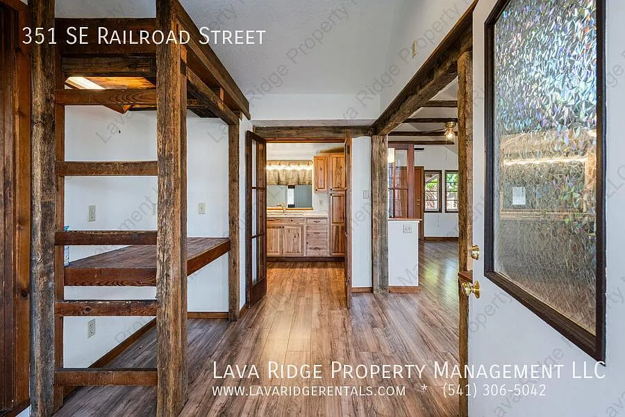 2 bed, 1186 sqft, $2,100 — Photo 4