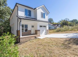 356 Thompson St, Pendleton, SC 29670