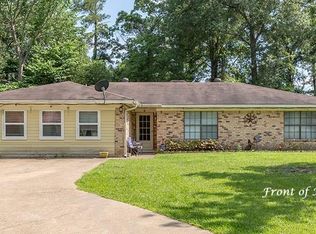 208 Ray Fisher Rd, Lufkin, TX 75901