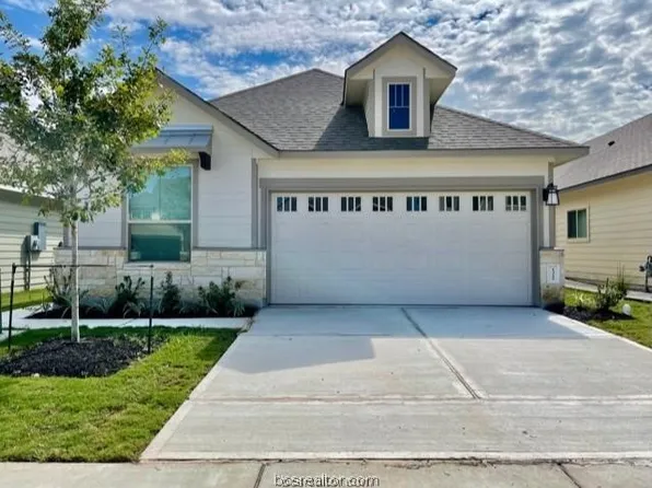 1312 McQueeny Dr, College Station, TX 77845