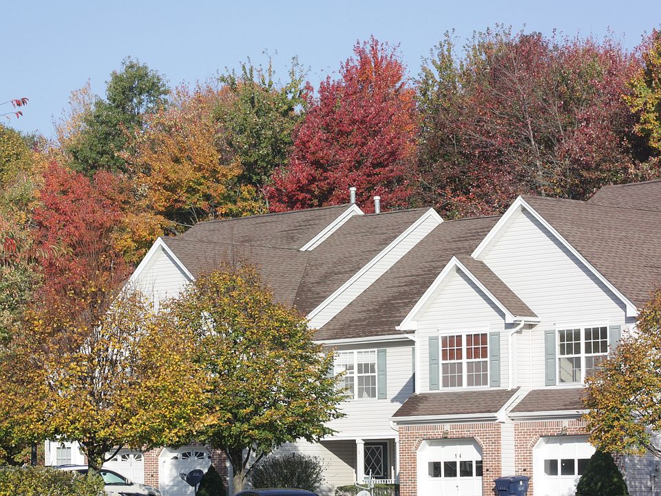 Fall front view