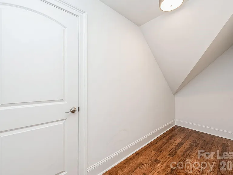 6513 Rockwell Blvd — Photo 28