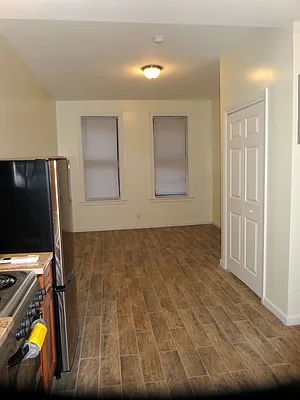 Rented by Vassiliou Group | media 19