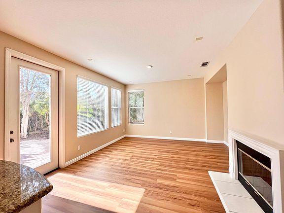 3rd image of 13590 Dogwood Way